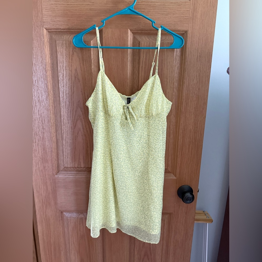 Floral Mini Dress Size Medium